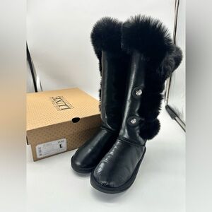 Australia Luxe Collective NWT Nordic Tall Shearling Black Satin US 7 | EU 38